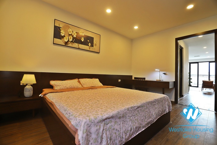 A beautiful 2 bedroom apartment for rent in Tu Hoa st, Tay Ho district.