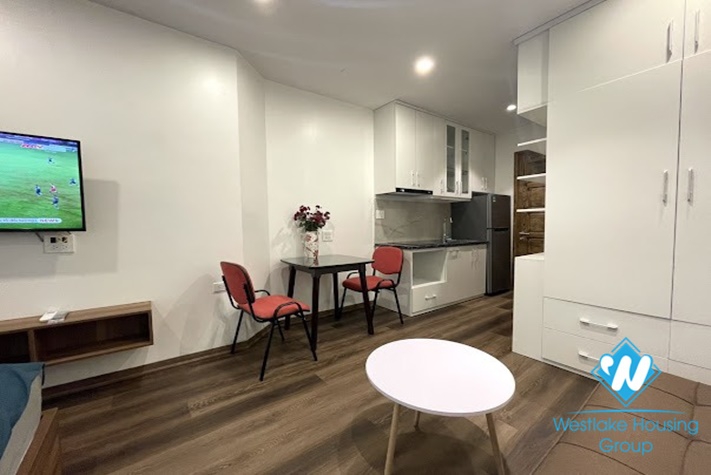 Brand new studio apartment for rent in Hoang Hoa Tham st, Ba Dinh district.