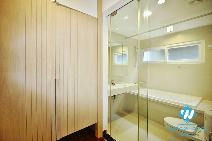 Nice view - Apartment with balcony on the lake for rent in Quang Khanh st, Tay Ho District 