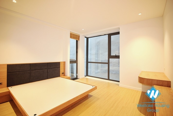 New and quality apartment with big balcony for rent in Au Co st, Tay Ho District 