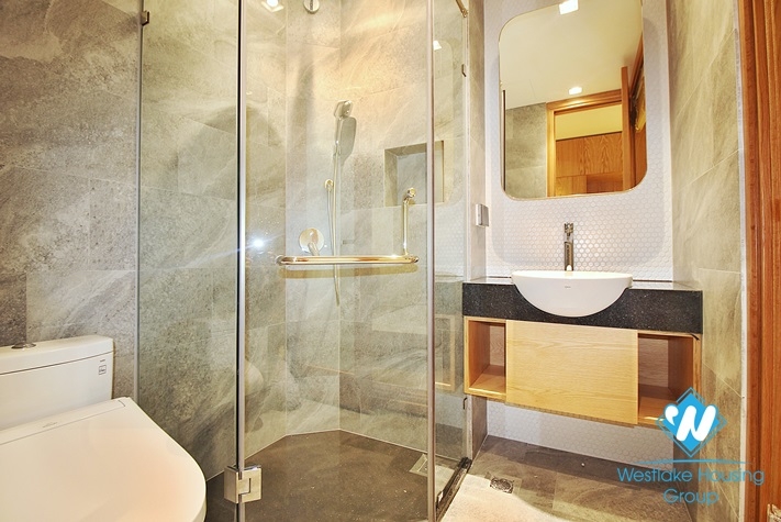 New and quality apartment with big balcony for rent in Au Co st, Tay Ho District 