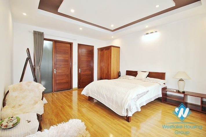 An affordable 4 bedrooms house for rent in Au Co street, Tay Ho