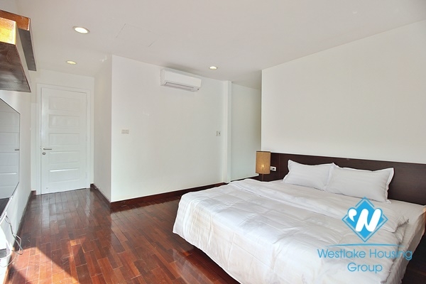 Beautiful lake view 2 bedroom apartment for rent in Tay ho