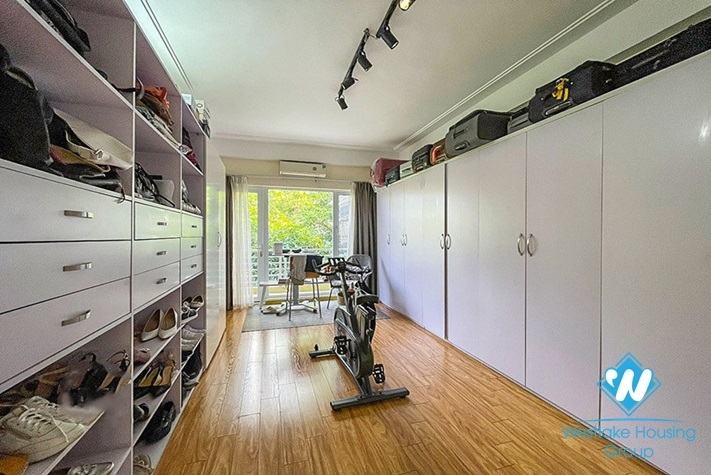 Beautiful new house for rent in Tay Ho back yard swimming pool