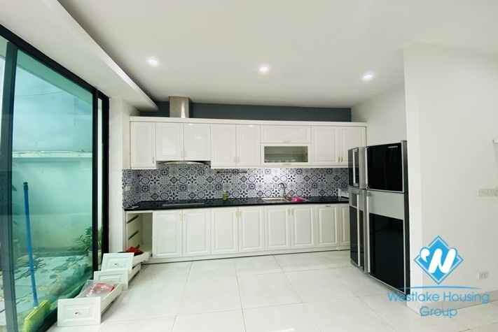 Beautiful house with large garden for rent in Tay Ho Area, Ha Noi