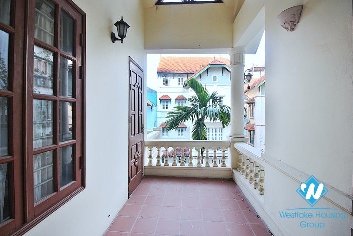 Large size house for rent in Tay Ho, Hanoi 