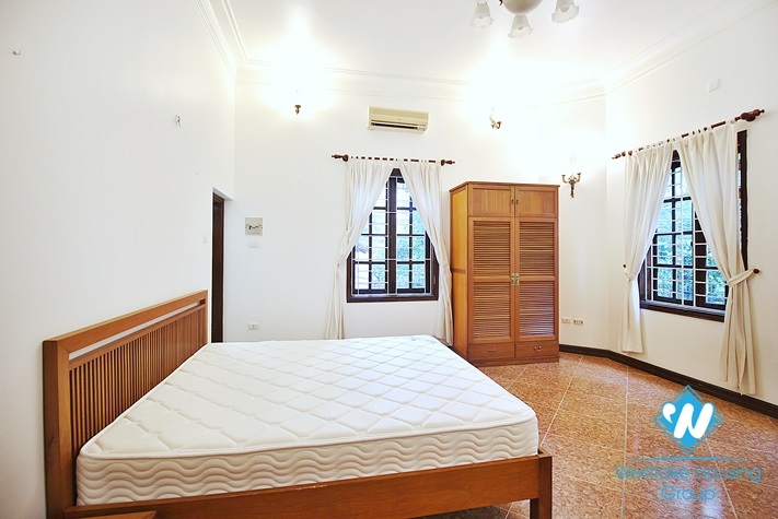Large size house for rent in Tay Ho, Hanoi 