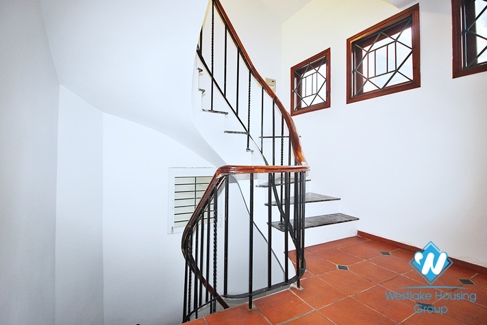 Peaceful house with swimming pool for rent in Xuan Dieu, Tay Ho