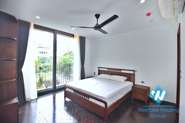A beautiful 02 bedrooms apartment for rent in Dang Thai Mai, Tay Ho, Ha Noi