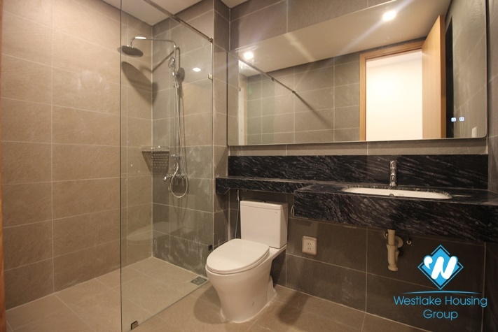 A brand new 2 bedrooms apartment for rent in Xuan Dieu, Tay Ho