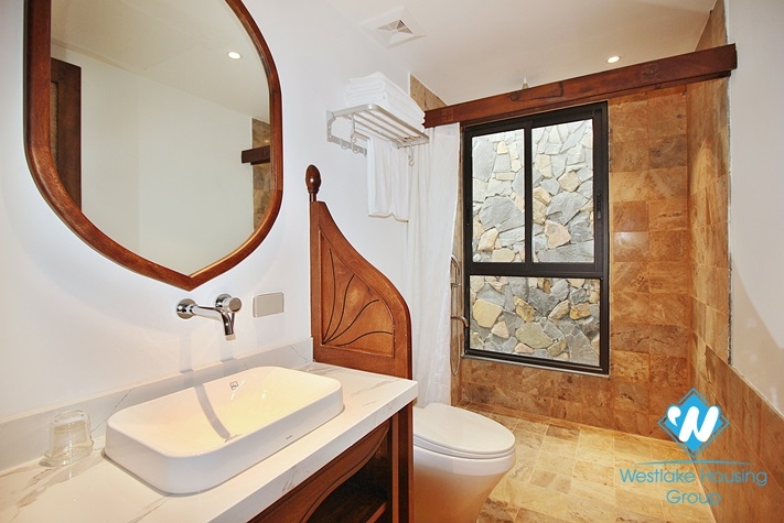 High floor 3 bedrooms apartment for rent in To Ngoc Van st, Tay Ho