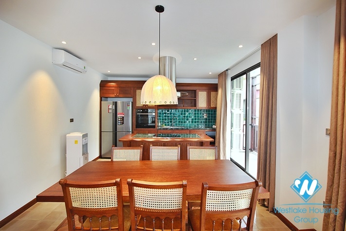 High floor 3 bedrooms apartment for rent in To Ngoc Van st, Tay Ho