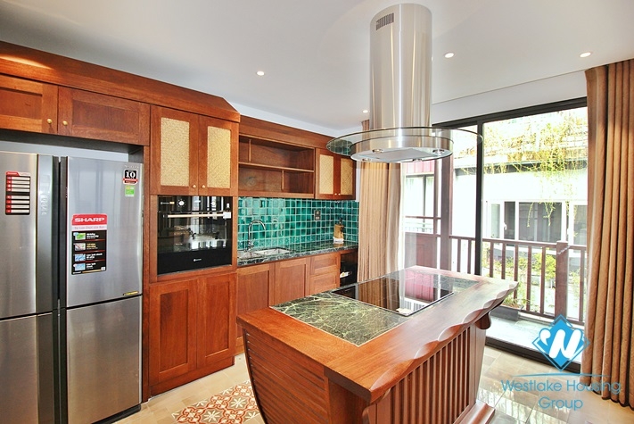 High floor 3 bedrooms apartment for rent in To Ngoc Van st, Tay Ho