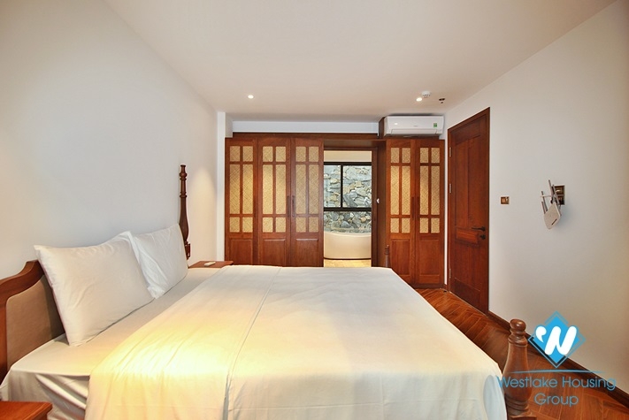 A nice 3 bedrooms apartment for rent in To Ngoc Van area, Tay Ho, Ha Noi