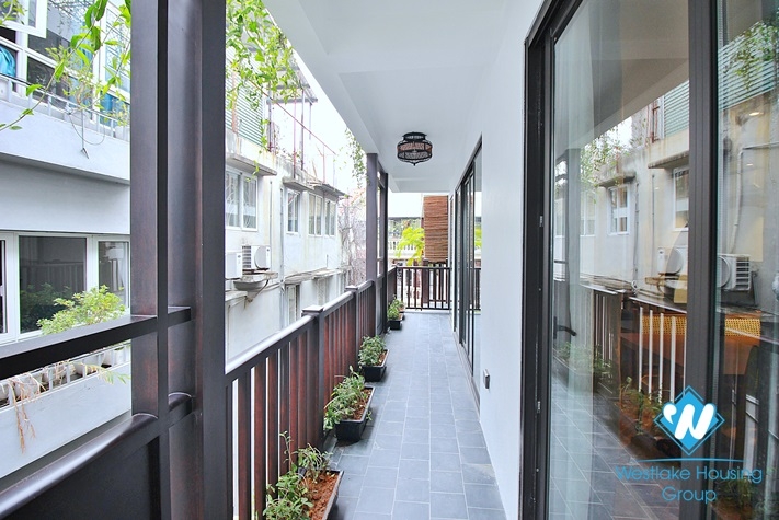 A nice 3 bedrooms apartment for rent in To Ngoc Van area, Tay Ho, Ha Noi