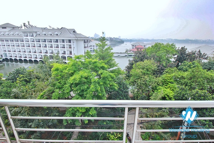 One bedroom apartment with amazing lake view is available for rent in Tay Ho, Ha Noi