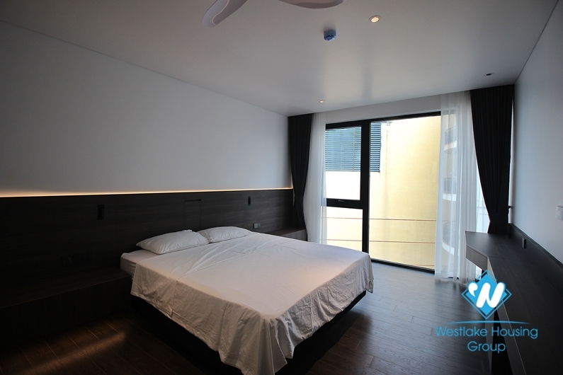 High quality apartment rent in Truc Bach area, Ba Dinh, Hanoi