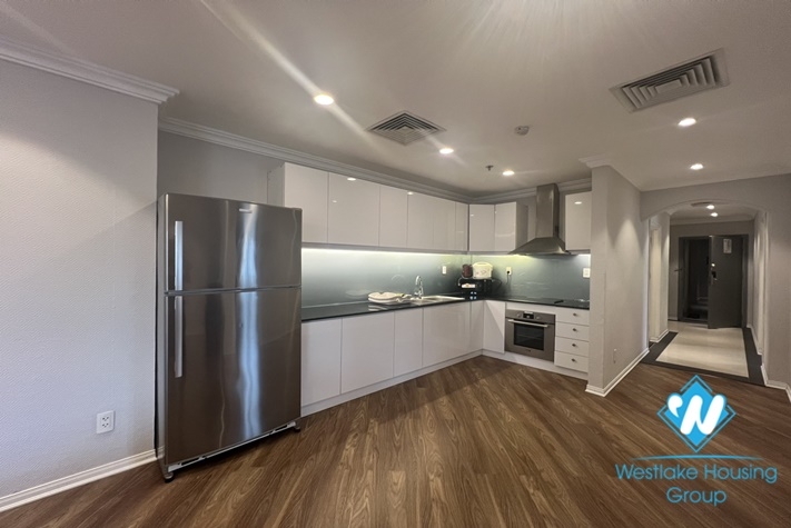 Lovely and lake view 3 bedrooms apartment for rent in Truc Bach