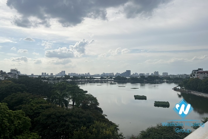 Lovely and lake view 3 bedrooms apartment for rent in Truc Bach