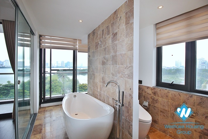 High floor and spacious 3 bedrooms apartment for rent in Quang Khanh, Tay Ho, Ha Noi