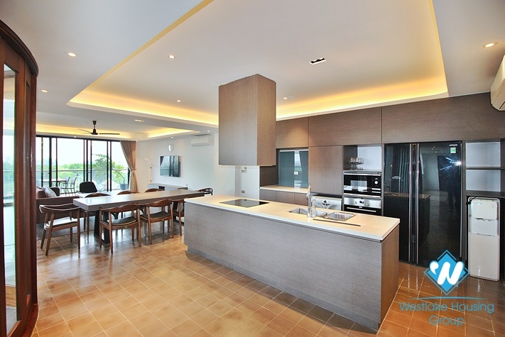 High floor and spacious 3 bedrooms apartment for rent in Quang Khanh, Tay Ho, Ha Noi