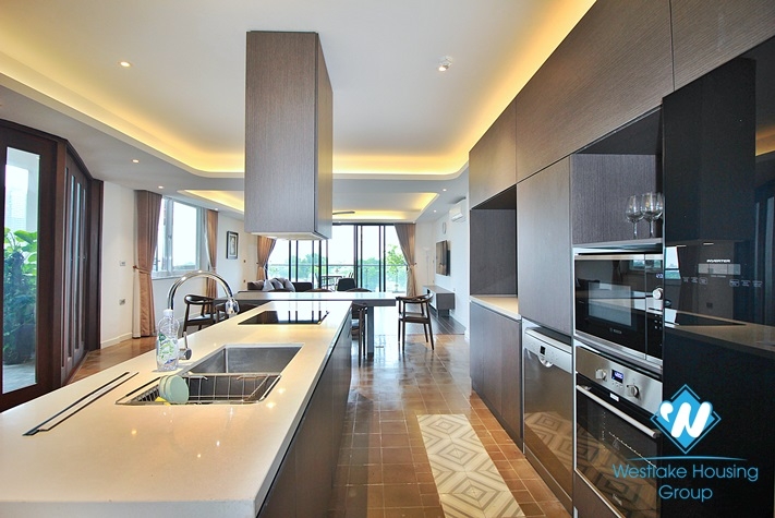 High floor and spacious 3 bedrooms apartment for rent in Quang Khanh, Tay Ho, Ha Noi