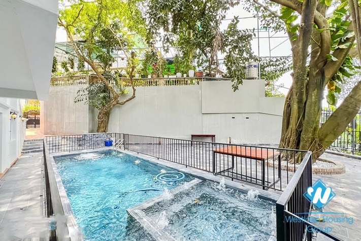 Gorgeous house with large green garden  for rent in Tay Ho, Hanoi