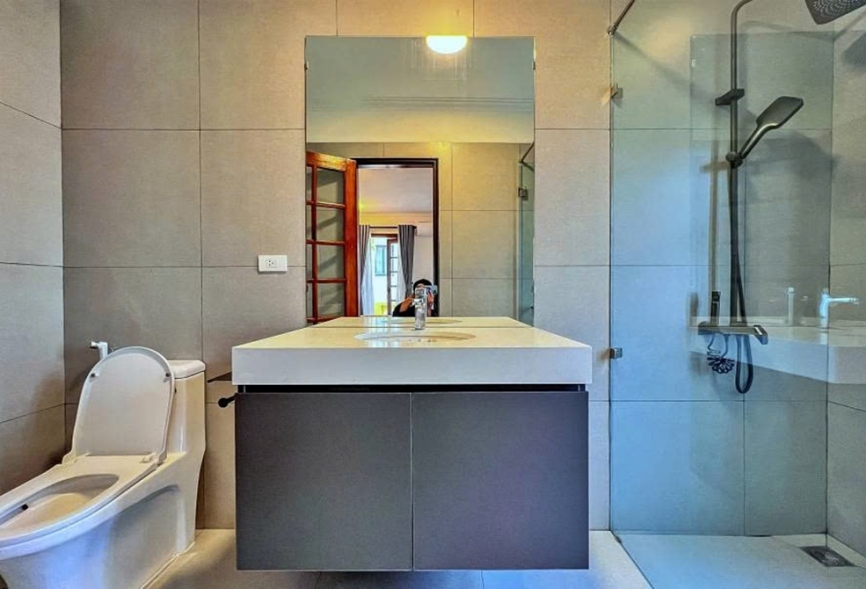 Lovely 3 bedrooms house for rent in Tay Ho
