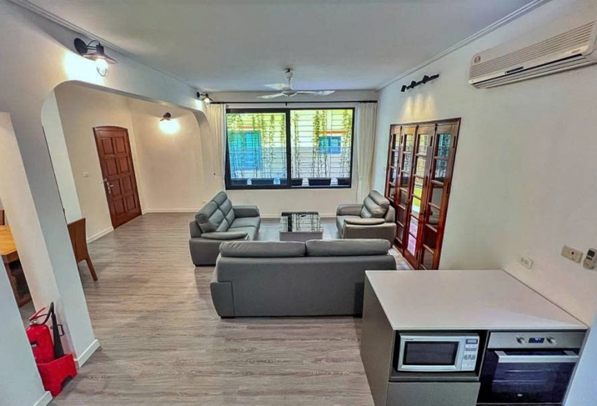 Lovely 3 bedrooms house for rent in Tay Ho