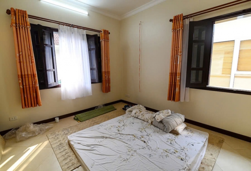 Simple house for rent in Ciputra, Tay Ho, Ha Noi