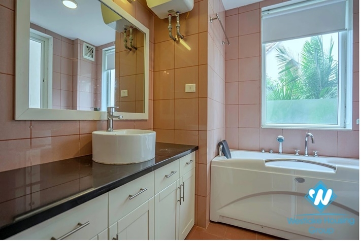 Nice house with outside swiming pool for rent in Tay Ho, Ha Noi