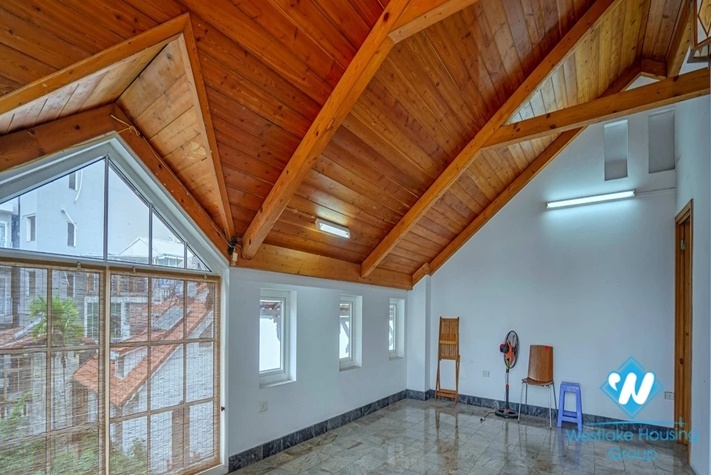 Nice house with outside swiming pool for rent in Tay Ho, Ha Noi