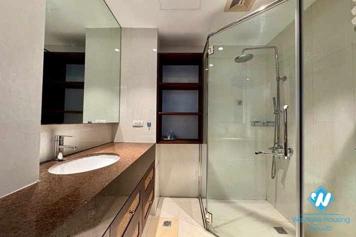 Newly renonated apartment with 3 bedrooms for lease in Truc Bach area.