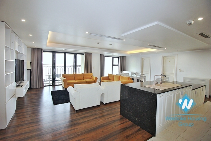 A stunning 4 bedroom apartment  for rent in D' Leroi Soleil, Xuan Dieu, Tay Ho