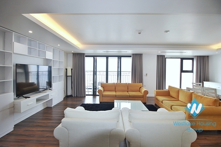 A stunning 4 bedroom apartment  for rent in D' Leroi Soleil, Xuan Dieu, Tay Ho