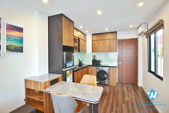 A bright one bedroom apartment for rent on Dang Thai Mai street, Tay Ho, Ha Noi