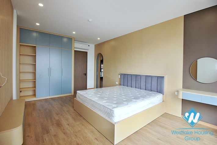 Lake view and brand new one bedroom apartment for rent in Vu Mien st, Tay Ho