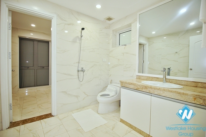 Serviced 4 bedrooms house for rent in Tay Ho ward, Ha Noi