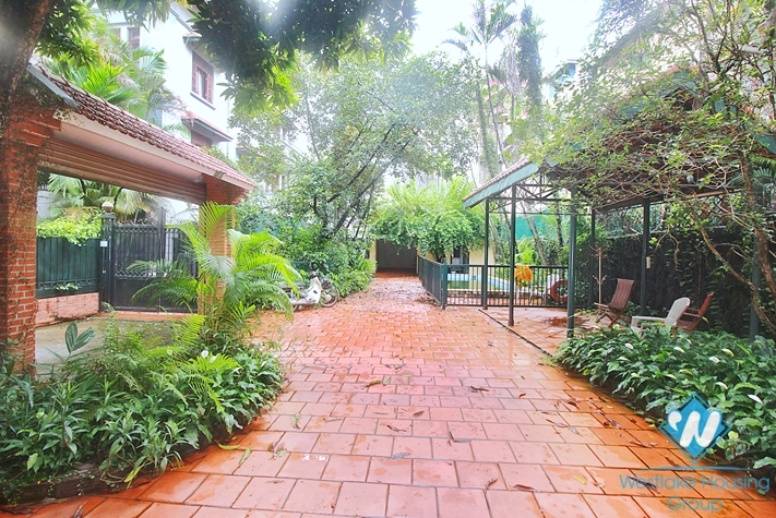 Spacious garden house with out-door pool for rent in Tay Ho, Ha Noi
