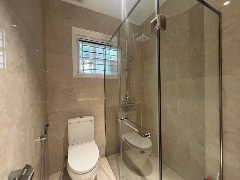 Renovated morden house for rent in D block, Ciputra, Tay Ho ward, Ha Noi