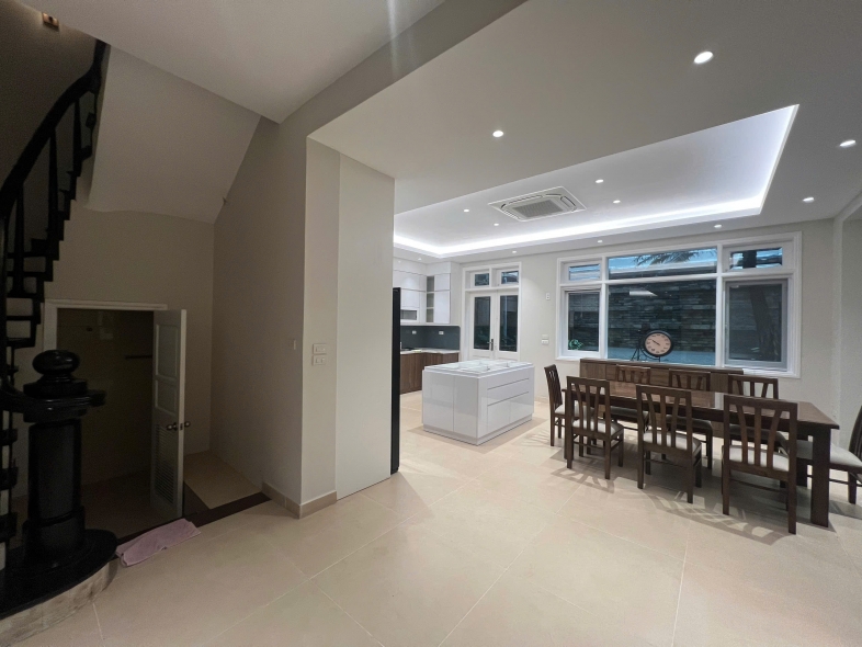 Renovated morden house for rent in D block, Ciputra, Tay Ho ward, Ha Noi