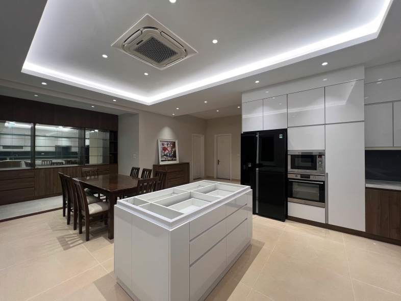 Renovated morden house for rent in D block, Ciputra, Tay Ho ward, Ha Noi