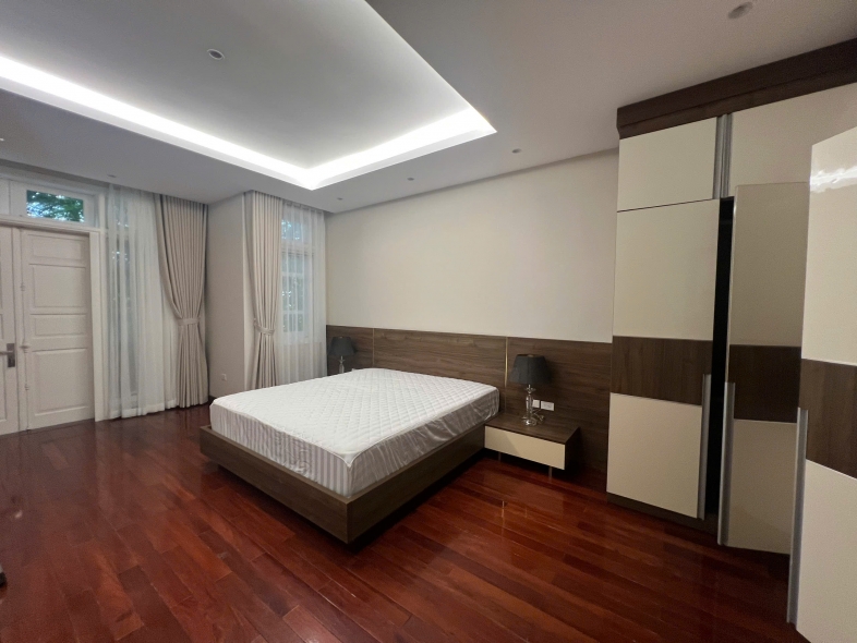 Renovated morden house for rent in D block, Ciputra, Tay Ho ward, Ha Noi