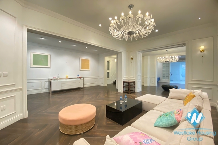 A nice design house for rent in Tay Ho area, Ha Noi city