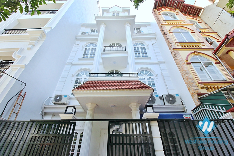 Unfurnished 5beds house for rent in To Ngoc Van, Hanoi
