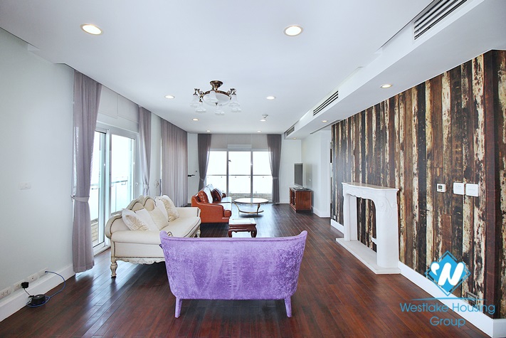 Lake view and high floor 5 beds apartment for rent in Golden Westlake building, Tay Ho