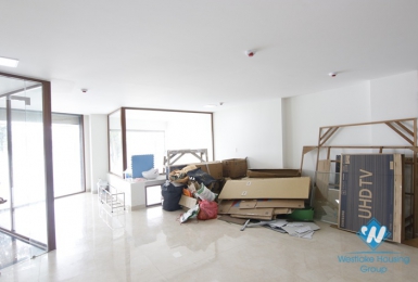 An office for rent in Tran Vu street, Truc Bach area