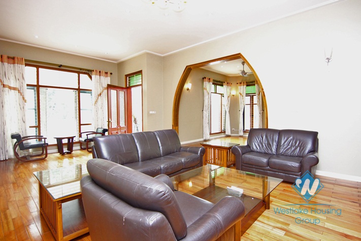 Modern, nice and quiet villa for rent in Tay Ho area
