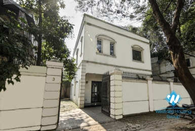 White house with garden for rent in Hoan Kiem District, Ha Noi
