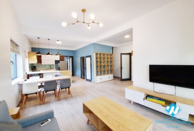 New three-bedroom apartment for rent in ngoc Thuy Long Bien